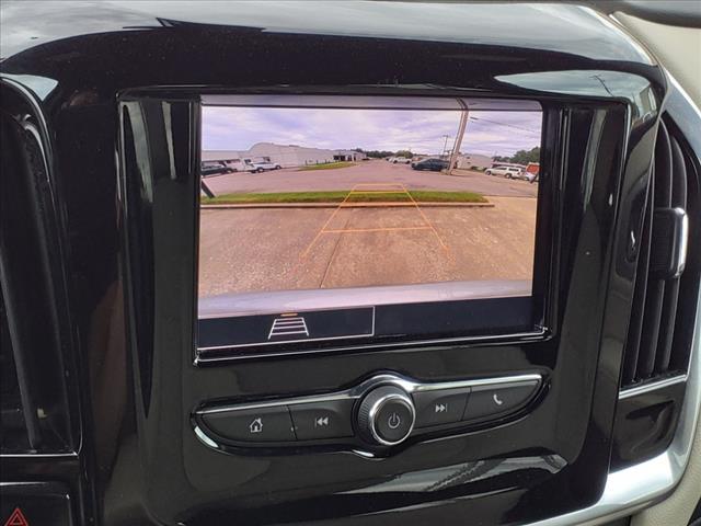 2022 chevrolet traverse ls