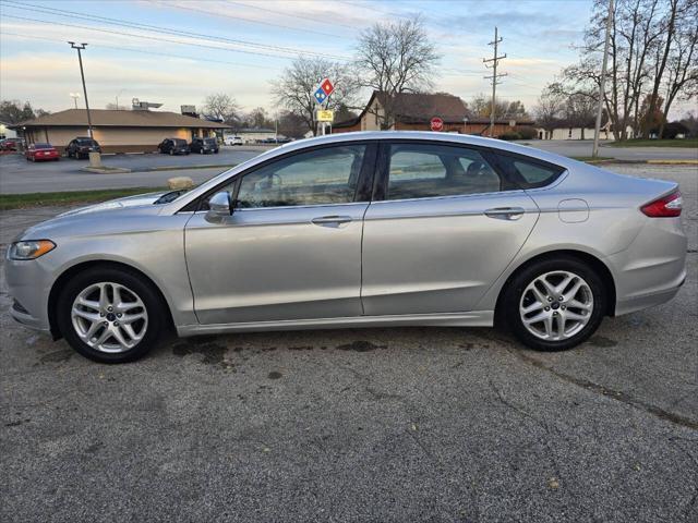 2014 ford fusion se