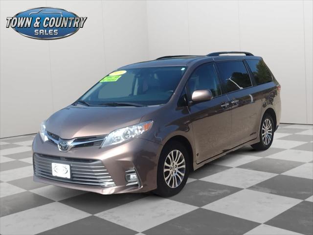 2020 toyota sienna xle