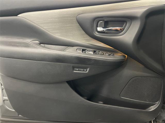 2017 nissan murano platinum