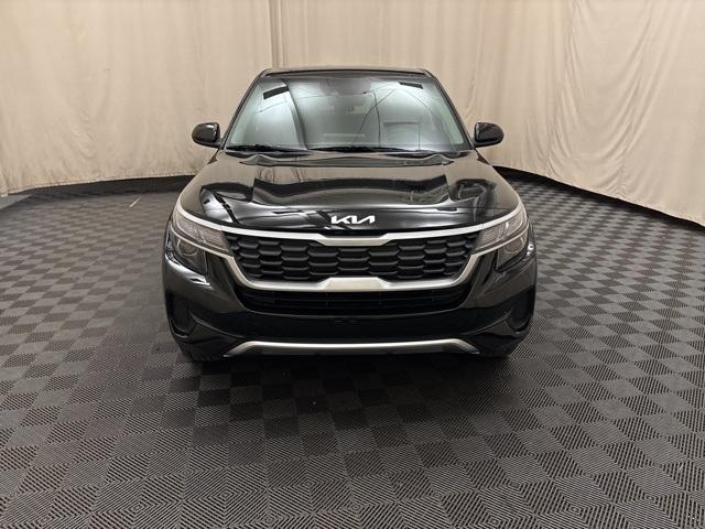 2022 kia seltos lx