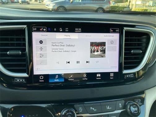 2022 chrysler pacifica touring l front-wheel drive passenger van in huntersville, north carolina