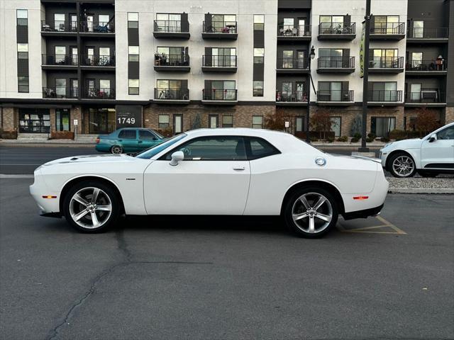 2017 dodge challenger r/t