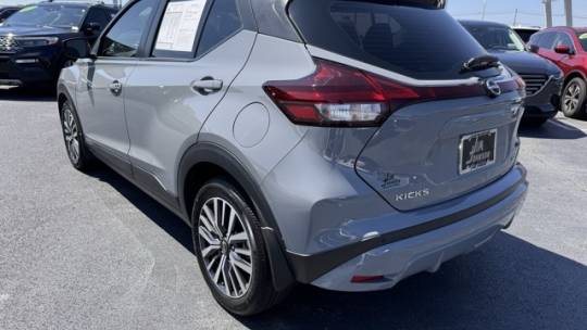 2023 nissan kicks sv