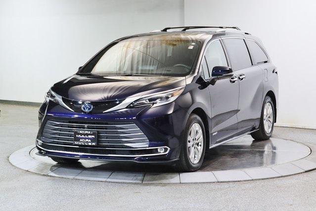 2021 toyota sienna platinum 7 passenger