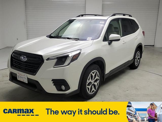 2023 subaru forester premium
