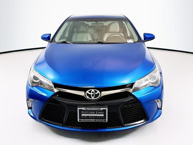 2017 toyota camry se