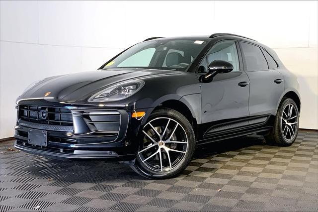 2023 porsche macan base