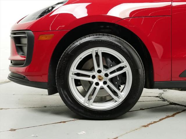 2024 porsche macan base