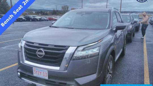 2022 Nissan Pathfinder