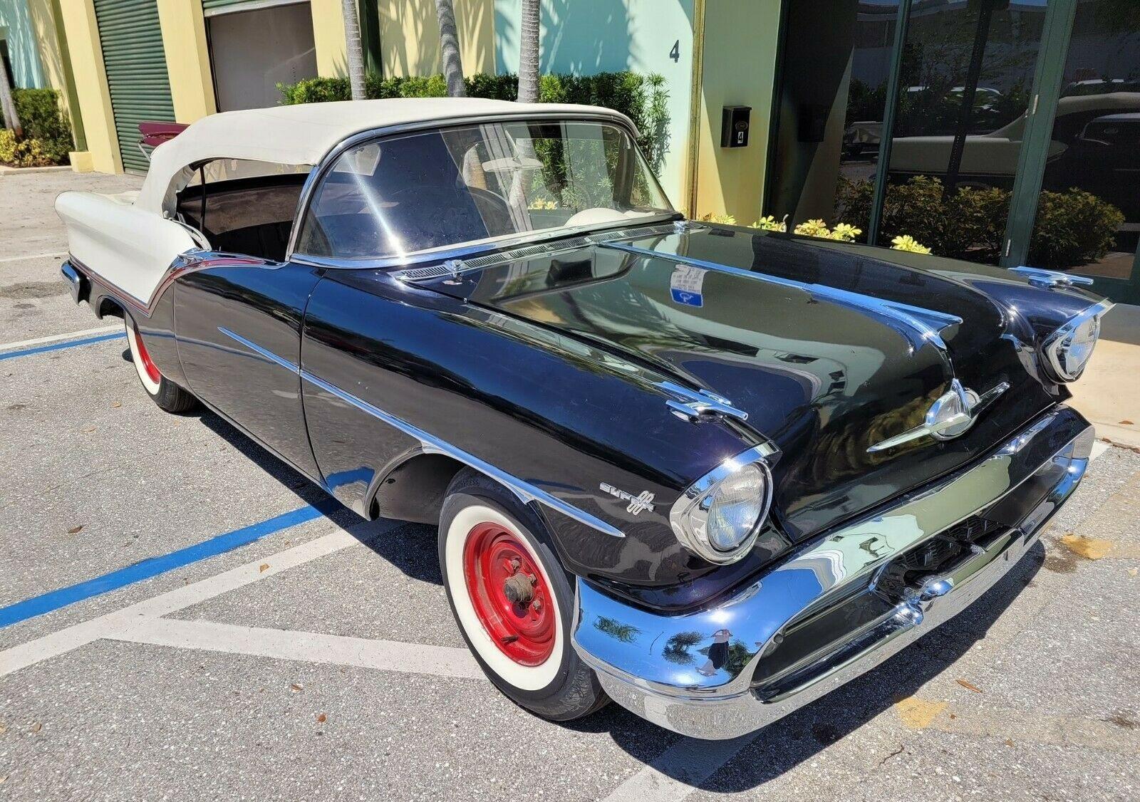 1957 oldsmobile super 88 convertible convertible black and white