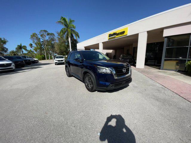 2022 nissan pathfinder sv 2wd