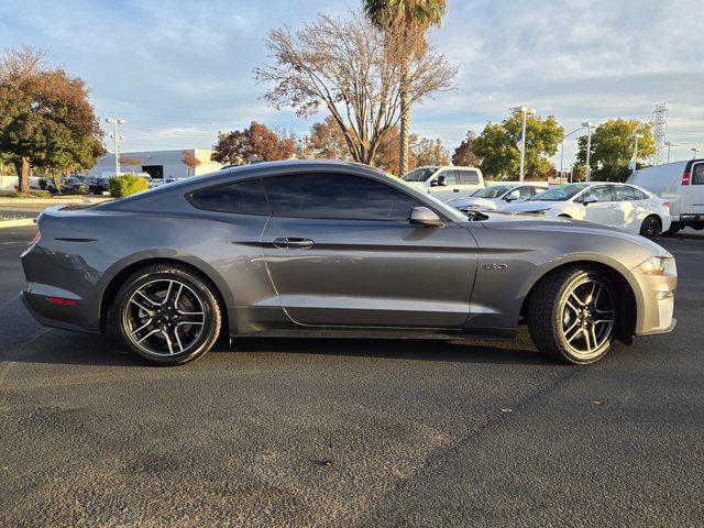 2022 ford mustang gt