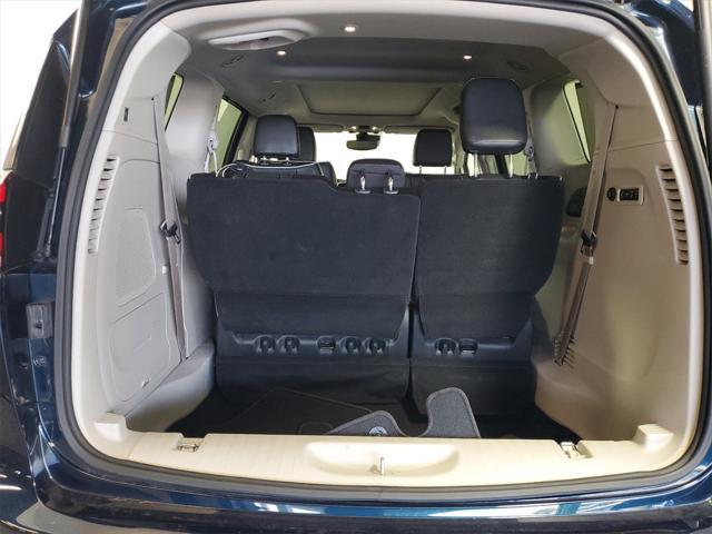 2022 chrysler pacifica limited