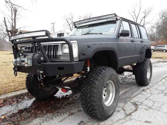 jeep cherokee laredo 4.0 rock crawler