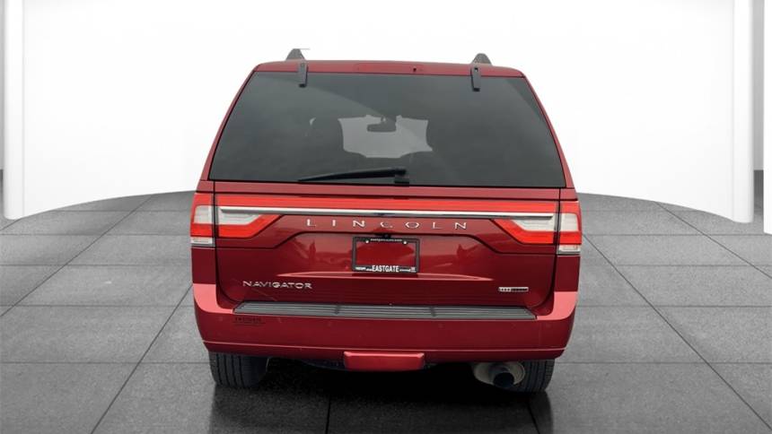 2016 lincoln navigator select