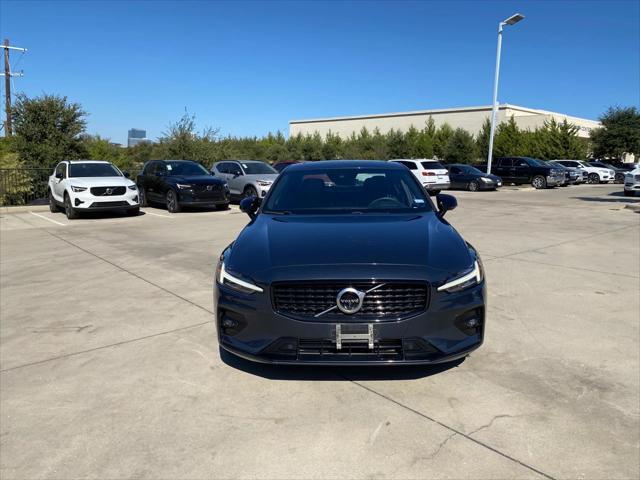 2021 volvo s60 t5 r-design