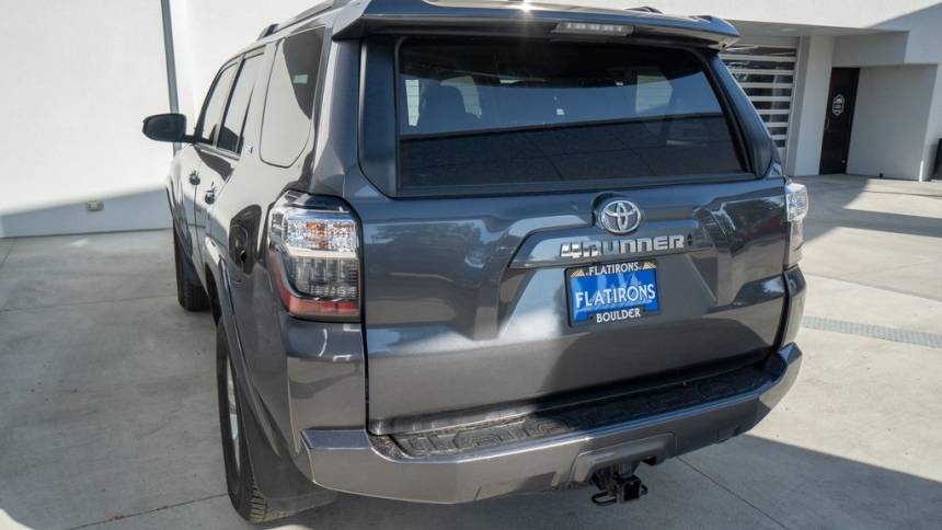2023 toyota 4runner sr5