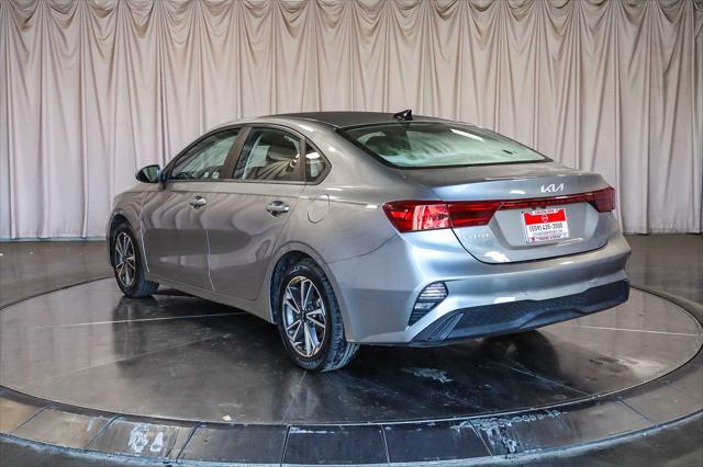 2022 kia forte lxs
