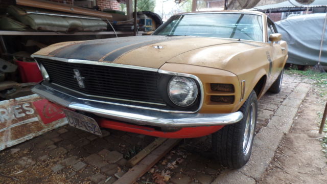 boss 302 deluxe interior blazer stripe
