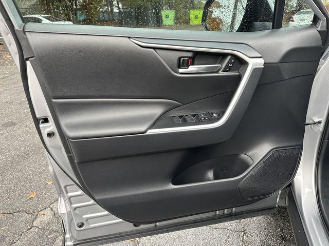 2021 toyota rav4 hybrid xle premium