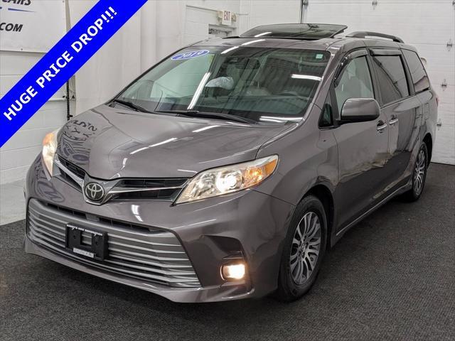 2019 toyota sienna limited