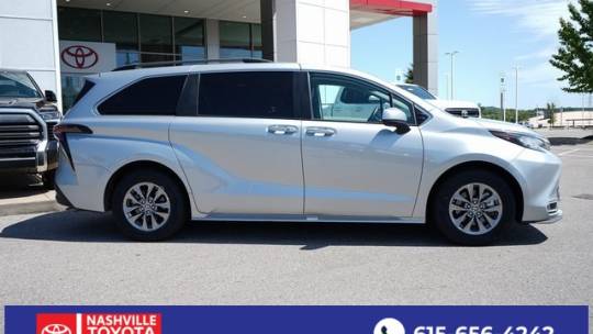 2023 toyota sienna