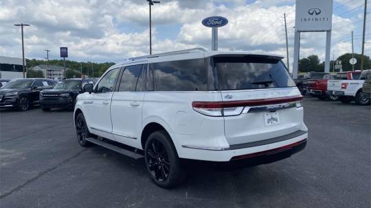 2023 Lincoln Navigator reserve