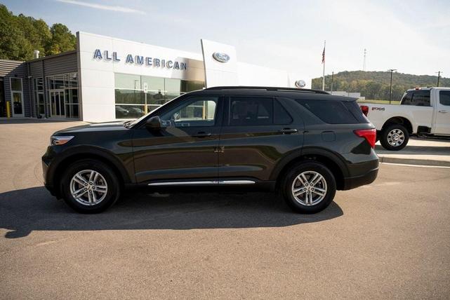 2022 ford explorer xlt