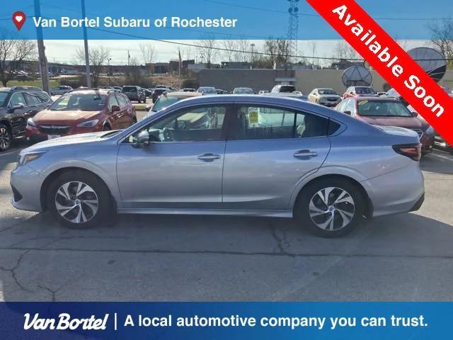 2022 subaru legacy premium
