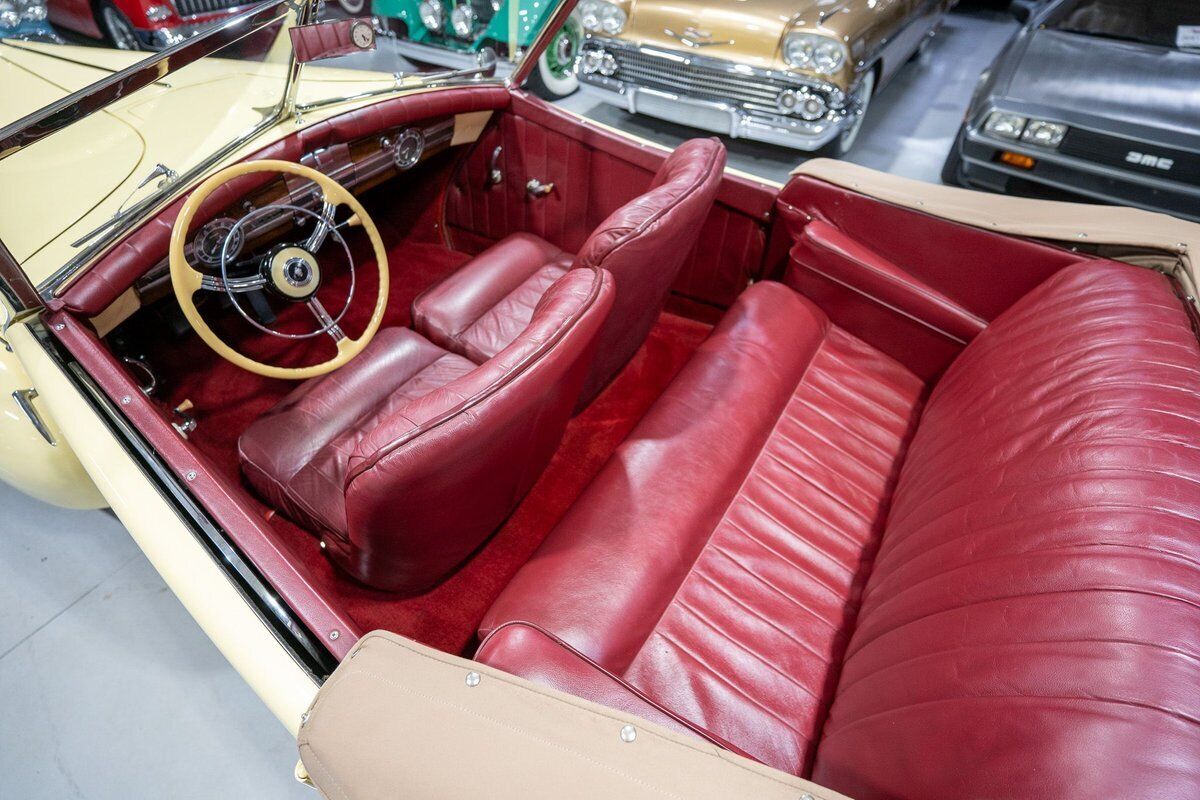 1939 packard series 1701 one-twenty darrin convertible victoria
