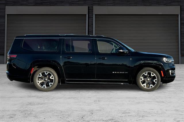 2023 jeep wagoneer l series iii