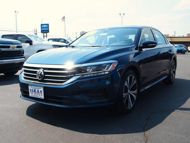 2022 volkswagen passat 2.0t se