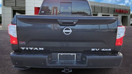 2024 Nissan Titan