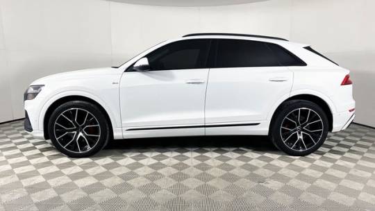 2021 Audi Q8