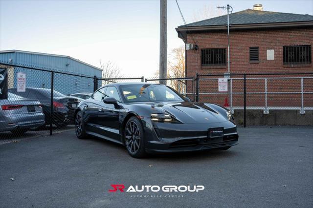 2020 porsche taycan 4s