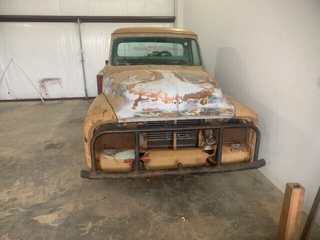 1954 ford f250 truck with 60's v8, converted to 12v, restoration project