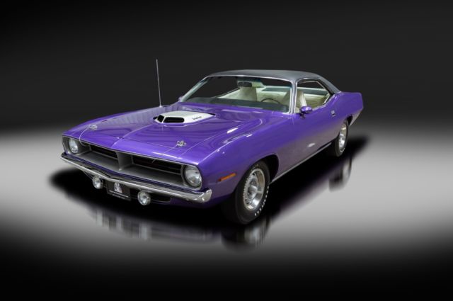 1970 plymouth cuda 440 4-speed. the real deal. true pedigree. must see this one!