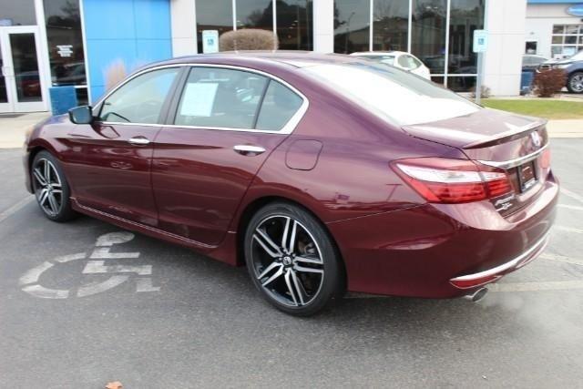 certified 2017 honda accord sport sedan milwaukee, wi 53227 for sale in milwaukee, wisconsin