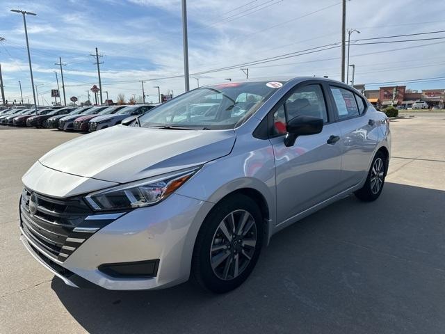 2024 nissan versa 1.6 s