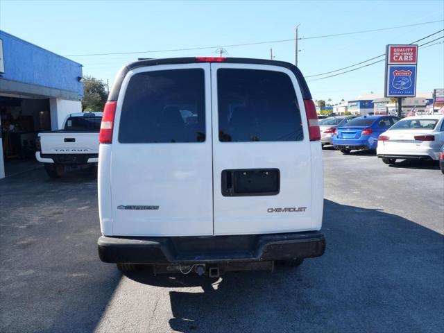 2005 chevrolet express 2500 base