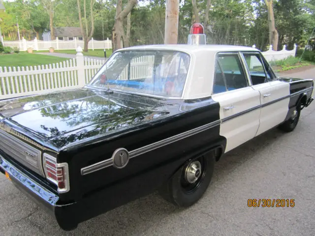 1967 plymouth four door vintage police car gumball light siren dog dish caps 318