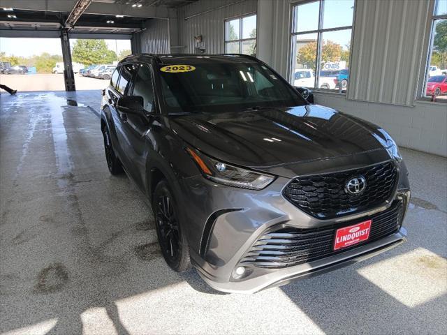 2023 toyota highlander xse