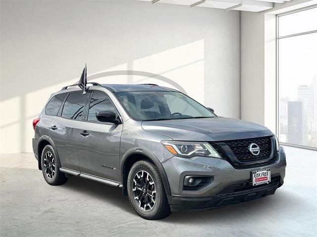 2019 nissan pathfinder sv