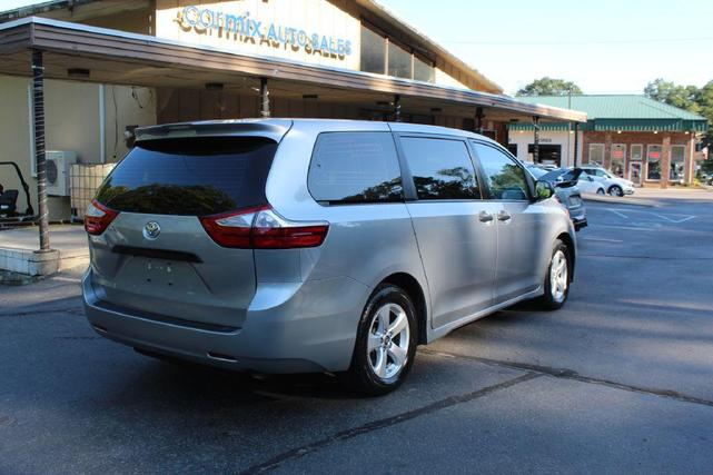 2018 toyota sienna l