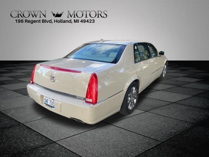 used 2011 cadillac dts premium