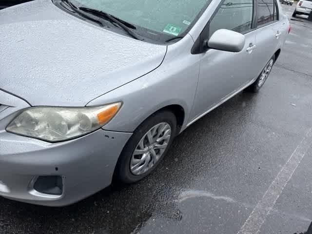 2012 toyota corolla le