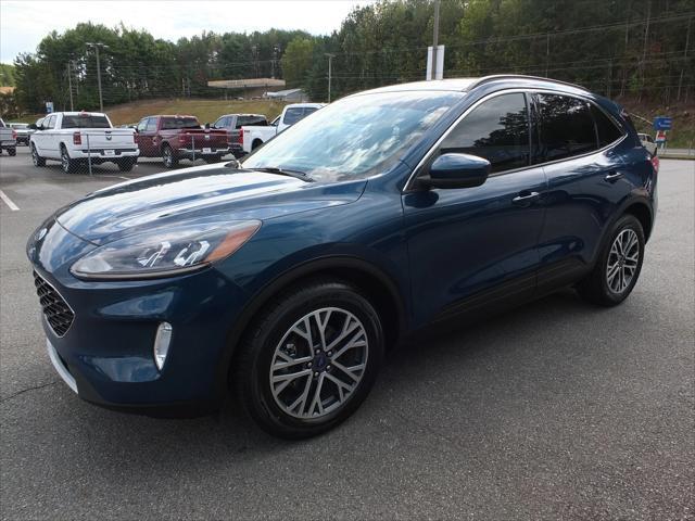 2020 ford escape sel