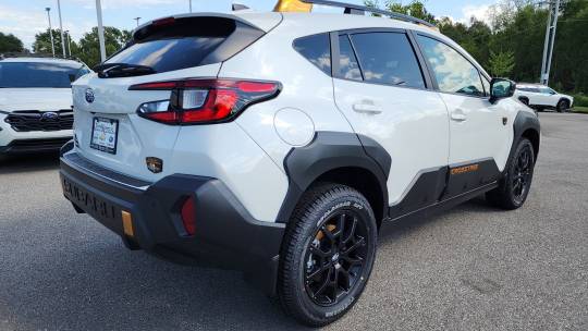 2024 Subaru Crosstrek standard