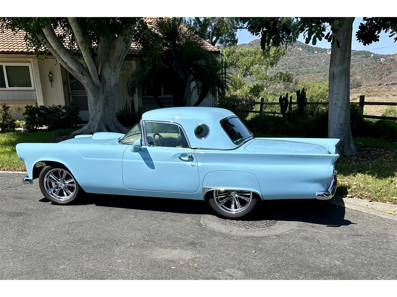 1957 ford thunderbird sports roadster